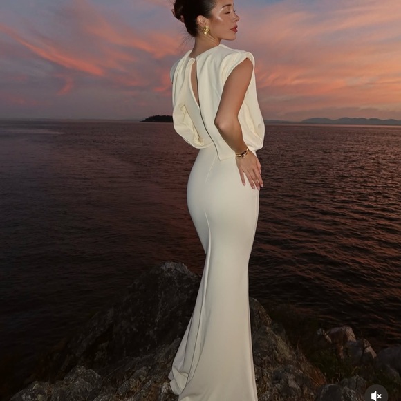 Club L London Dresses & Skirts - Club L London Cream Backless Dress